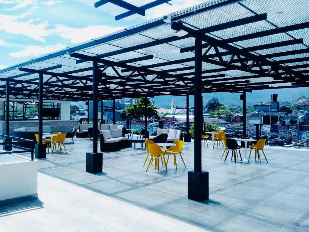 Hotel Karmel Melgar Extérieur photo
